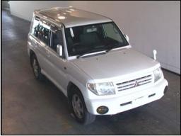 Picture of Mitsubishi Pajero IO 4WD Picture of Mitsubishi Pajero IO 4WD