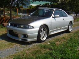 Used Nissan SKYLINE