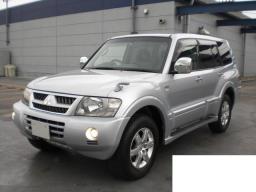 Used Mitsubishi PAJERO