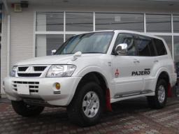 Used Mitsubishi PAJERO