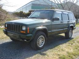 Used Chrysler Cherokee