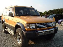 Used Mitsubishi PAJERO