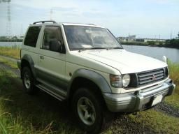 Used Mitsubishi PAJERO