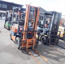Used Toyota FORKLIFT