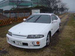 Used Nissan SKYLINE