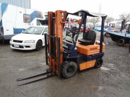 Used Toyota FORKLIFT