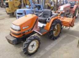 Used Kubota TRACTOR