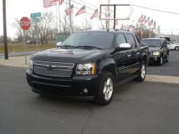 Used Chevrolet Avalanche