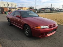 Used Nissan SKYLINE