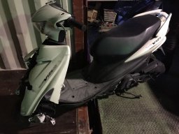 Used Suzuki scooter