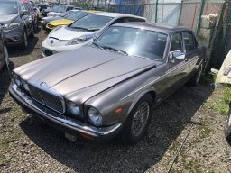 Used DAIMLER DAIMLER