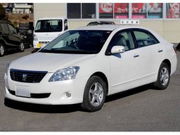 Used Toyota PREMIO