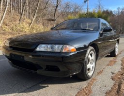 Used Nissan SKYLINE