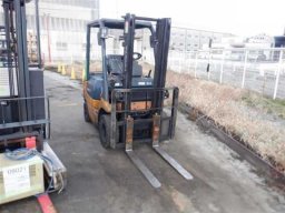 Used Toyota FORKLIFT