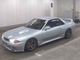 Used Nissan SKYLINE