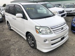 Used Toyota Noah