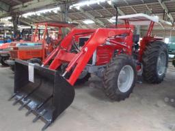 Used Massey Ferguson TRACTOR