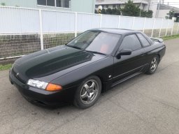 Used Nissan SKYLINE