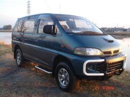 Used Mitsubishi DELICA SPACE GEAR