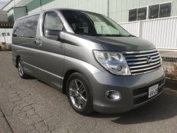 Used Nissan Elgrand