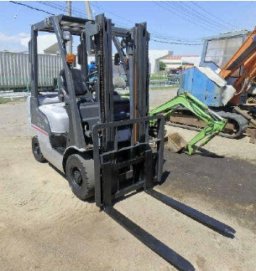 Used Nissan Forklift