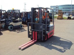 Used NICHIYU Forklift