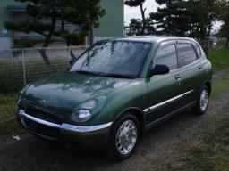 Used Daihatsu STORIA