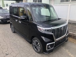 Used Suzuki spacia