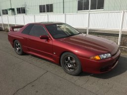 Used Nissan SKYLINE