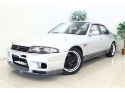Used Nissan SKYLINE