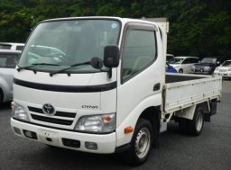 Used Toyota DYNA TRUCK