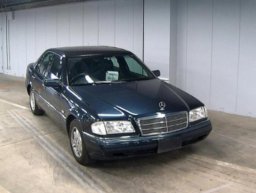Used Mercedes-Benz C230