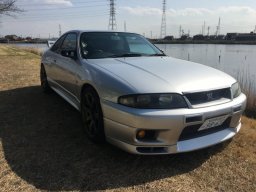 Used Nissan SKYLINE