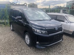 Used Toyota Voxy
