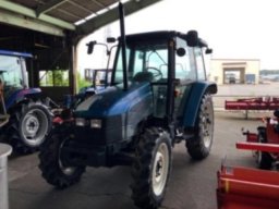 Used NEW HOLLAND Tractor