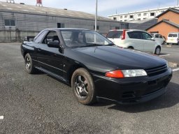 Used Nissan SKYLINE