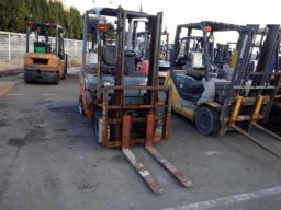 Used Toyota FORKLIFT
