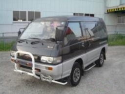 Used Mitsubishi Delica Wagon