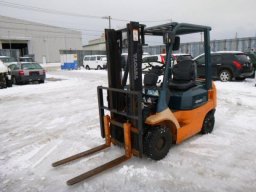 Used Toyota FORKLIFT