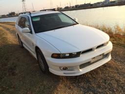 Used Mitsubishi LEGNUM