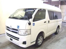 Used Toyota HIACE VAN