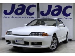 Used Nissan SKYLINE