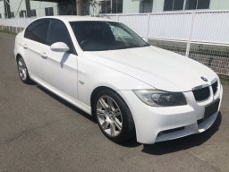 Used BMW 320i