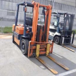 Used Toyota FORKLIFT