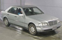 Used Mercedes-Benz C230