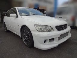 Used Toyota ALTEZZA  GITA