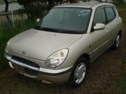 Used Daihatsu STORIA