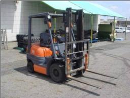 Used Toyota FORKLIFT