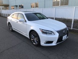 Used Lexus LS600h