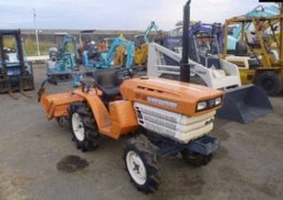 Used Kubota TRACTOR